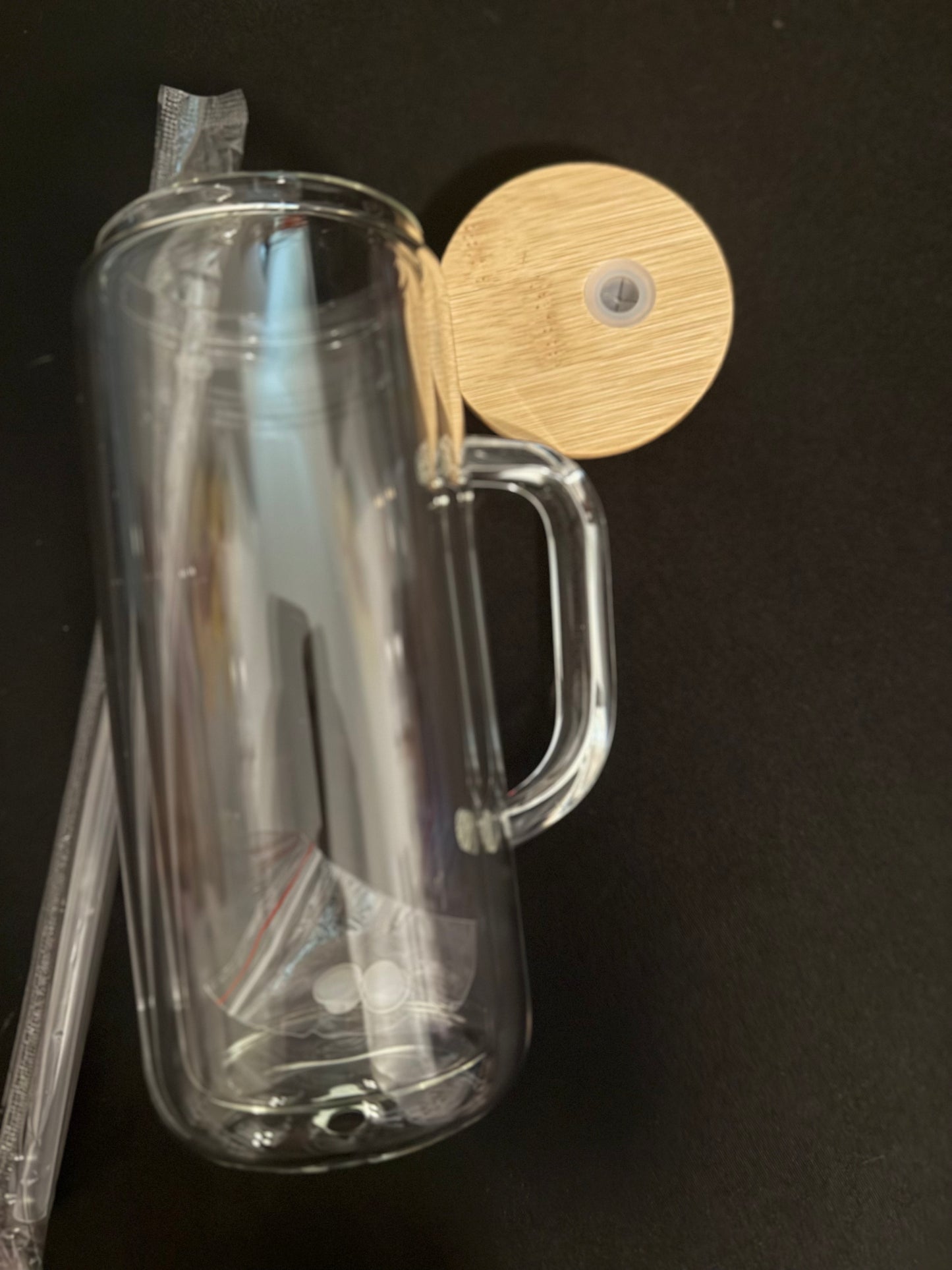 20oz glass snowglobe w/handle