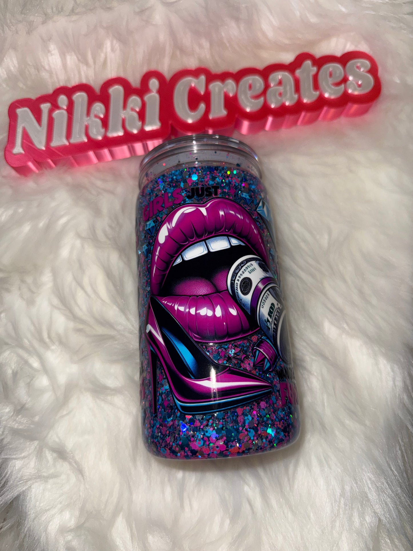 Girls just wanna have funds